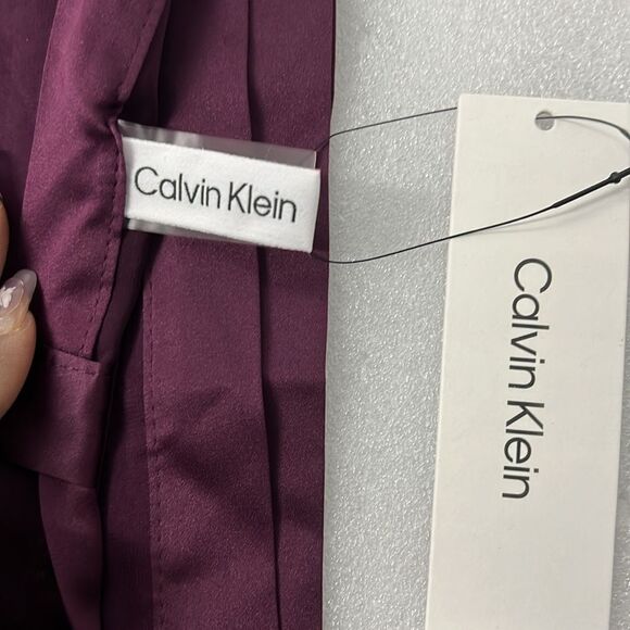 Calvin Klein scarf - Picture 3 of 6